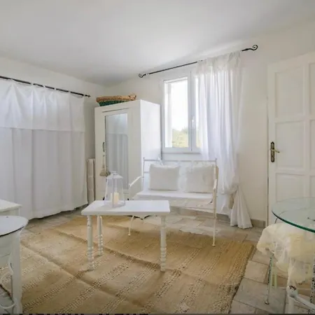 Annabella - Vacanze Ostuni * カロヴィーニョ