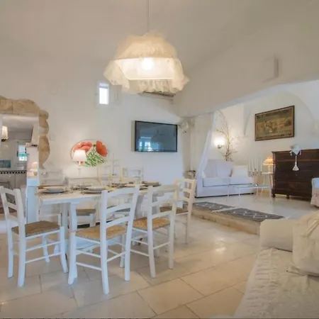 Annabella - Vacanze Ostuni ヴィラ カロヴィーニョ